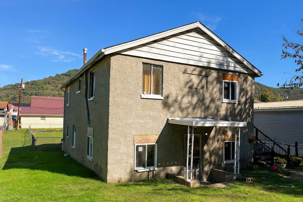 11642 Venable Ave, Charleston, WV 25315 - photo 1