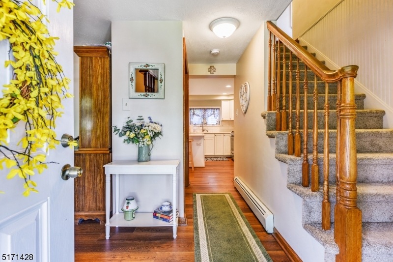 40 Golf Rd, Bloomfield, NJ 07003 - photo 1