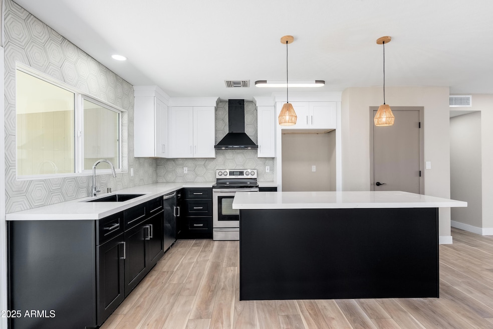 1805 W Cheyenne Dr - 08 (2)