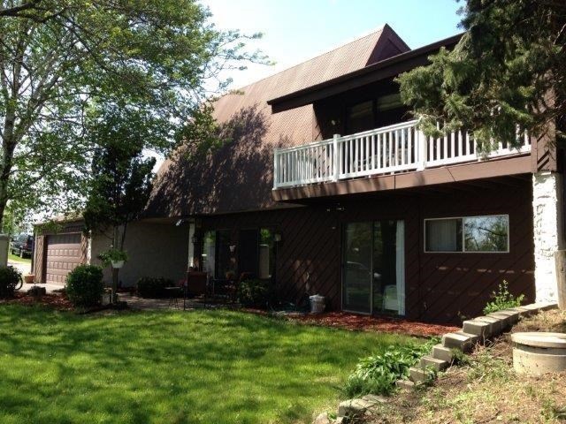 5305 Lincoln Rd, Oregon, WI 53575 - photo 1