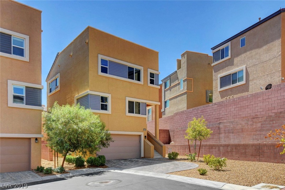 10533 Visibility Ct, Las Vegas, NV 89129 - photo 1