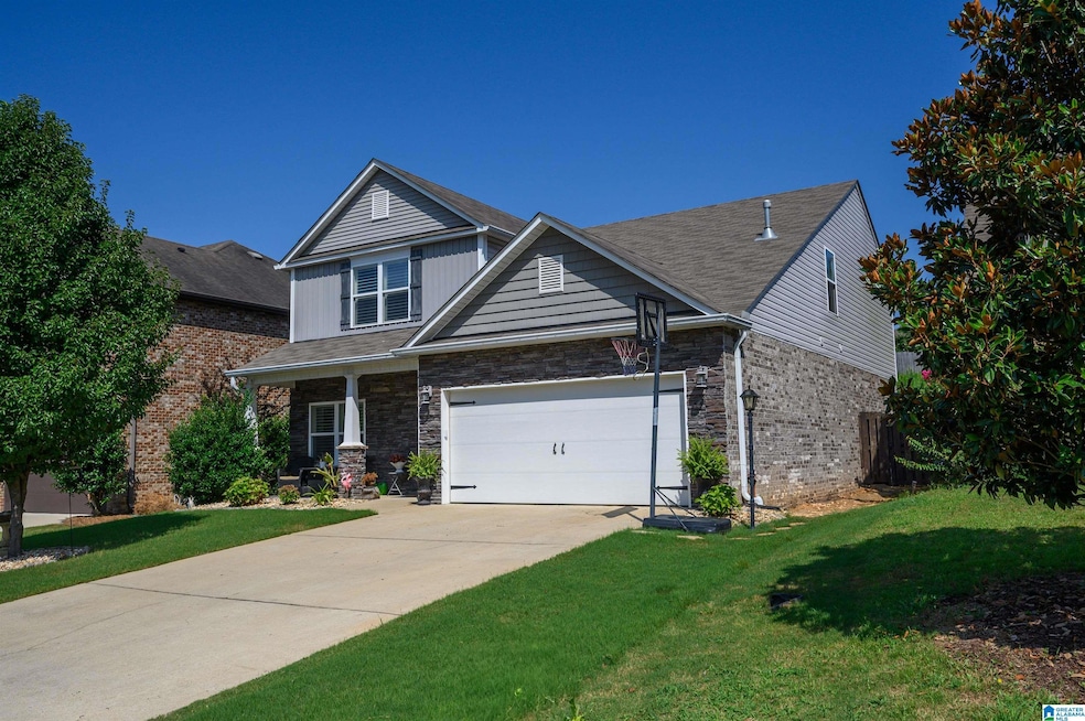 318 Glen Cross Way, Trussville, AL 35173 - photo 1