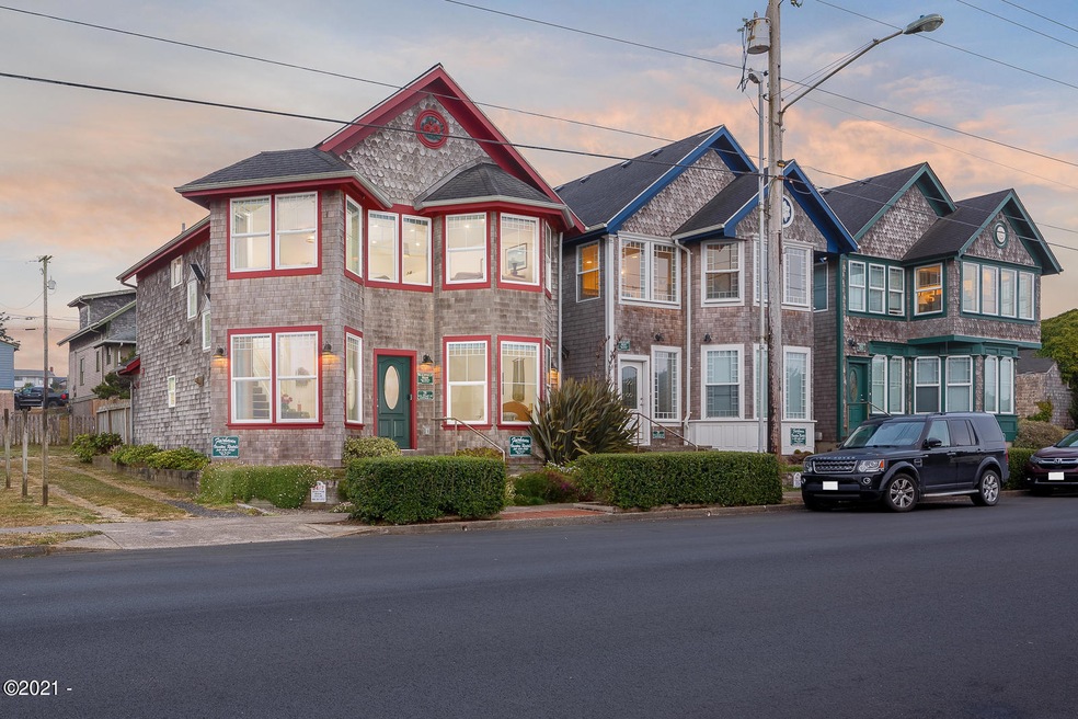 29 SW coast Street