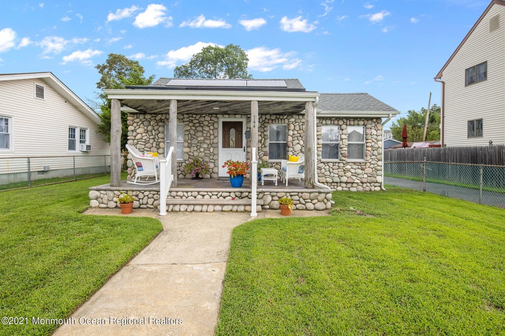 744 19th Ave, Belmar, NJ 07719 - photo 1