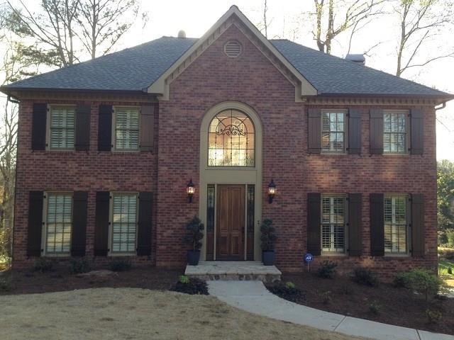 1707 Barrington Cir, Marietta, GA 30062 - photo 1
