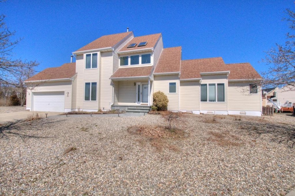 201 Leach Ct, Bayville, NJ 08721 - photo 1