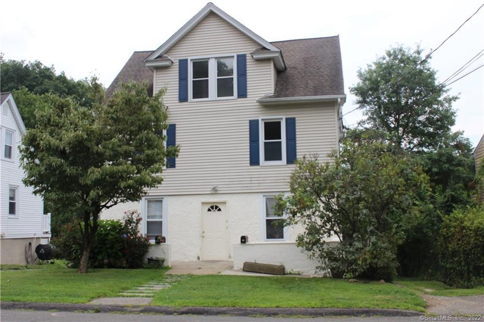 27 Old Stratfield Rd, Fairfield, CT 06825 - photo 1