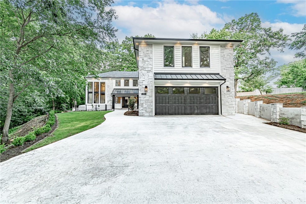 804 N Main St, Bentonville, AR 72712 - photo 1