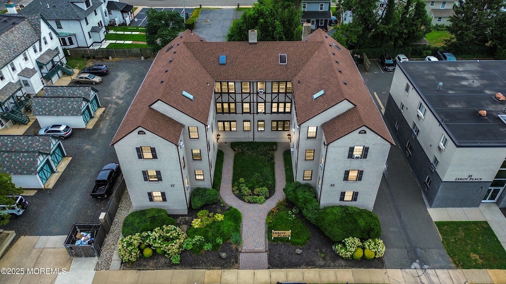 17 Leroy Place unit 3B, Red Bank, NJ 07701 - photo 1