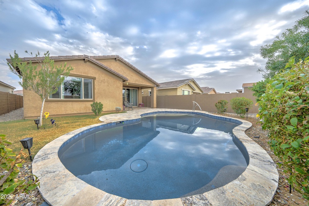 4526 N 94th Ln-28