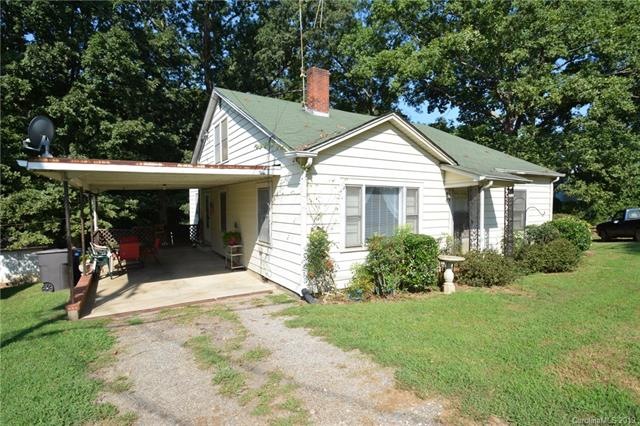 1112 Fox Ave, Statesville, NC 28677 - photo 1