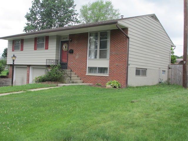 5077 Ilo Dr, Columbus, OH 43229 - photo 1