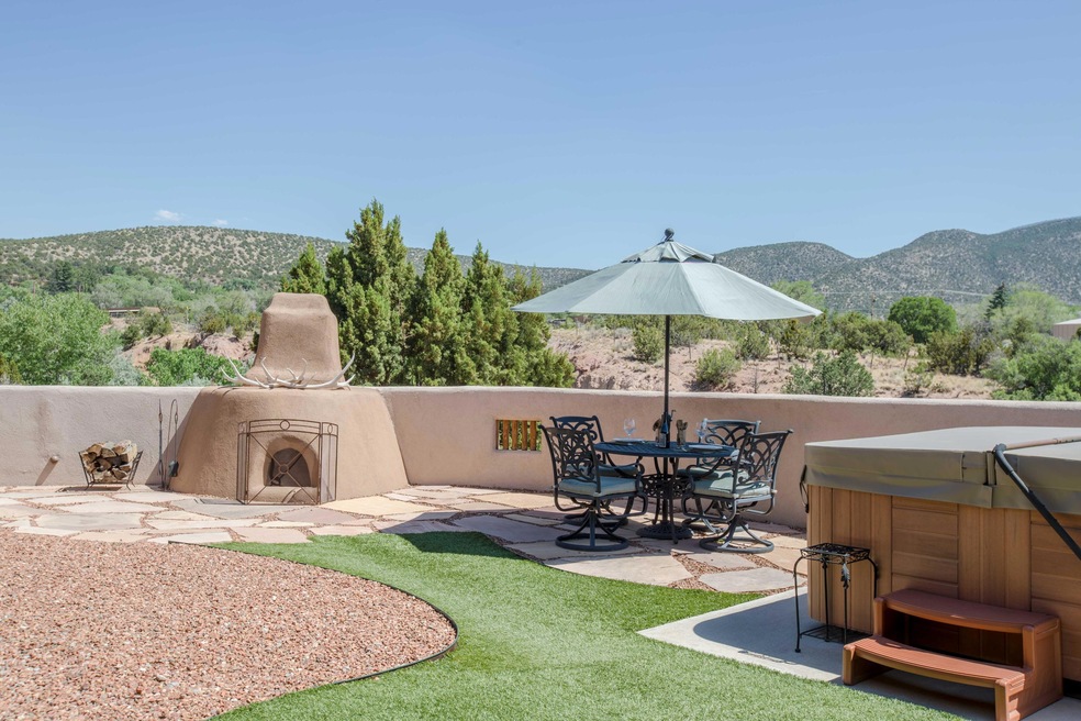 12 Martin Rd, Placitas, NM 87043 - photo 1