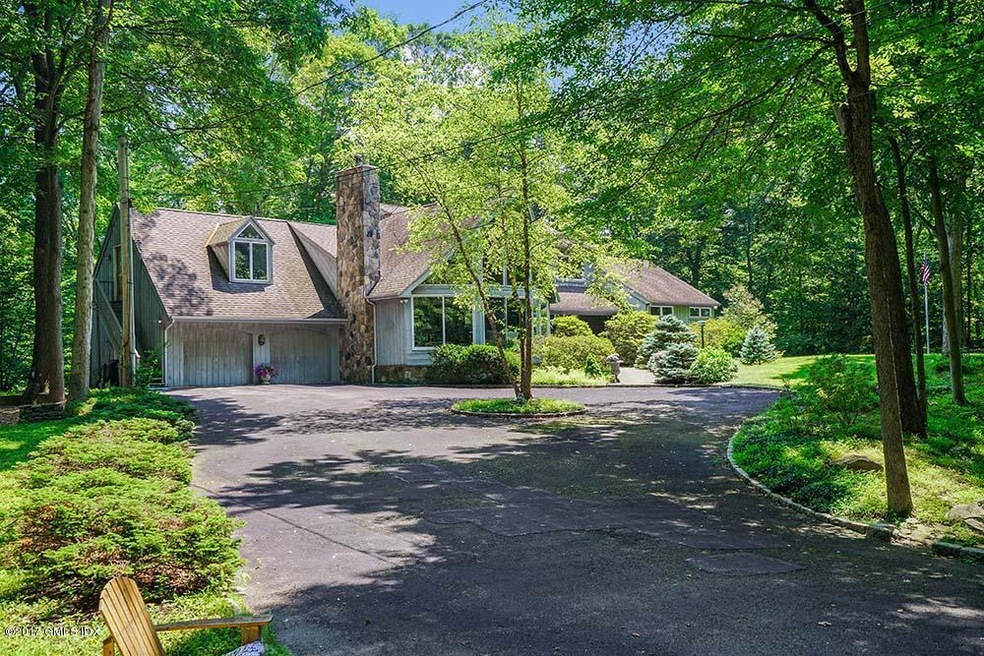 7 Old Camp Ln, Cos Cob, CT 06807 - photo 1