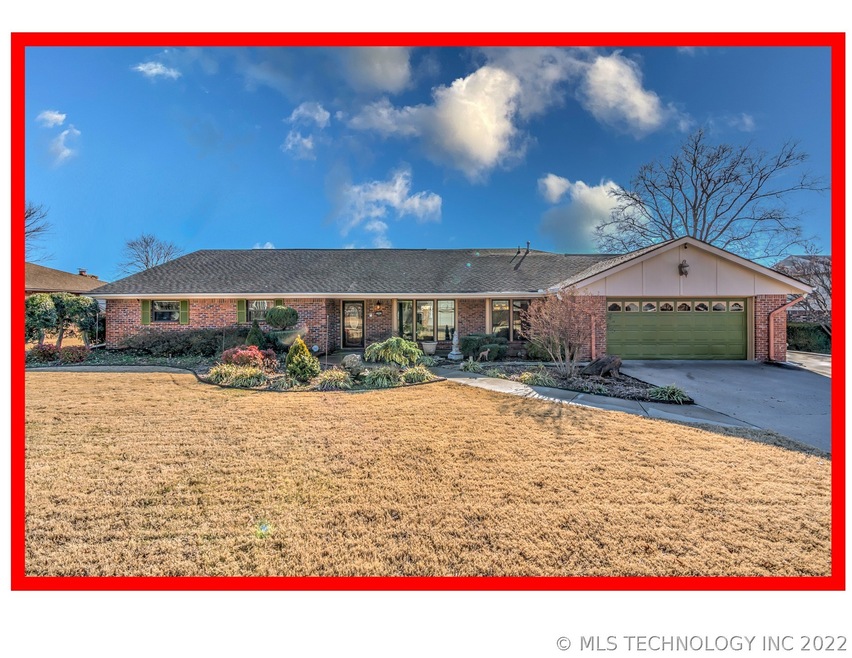 2641 Williamsburg St, Bartlesville, OK 74006 - photo 1