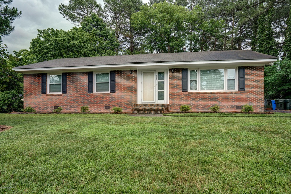 001-608MeadowbrookRd-Wilson-NC-27896-sma