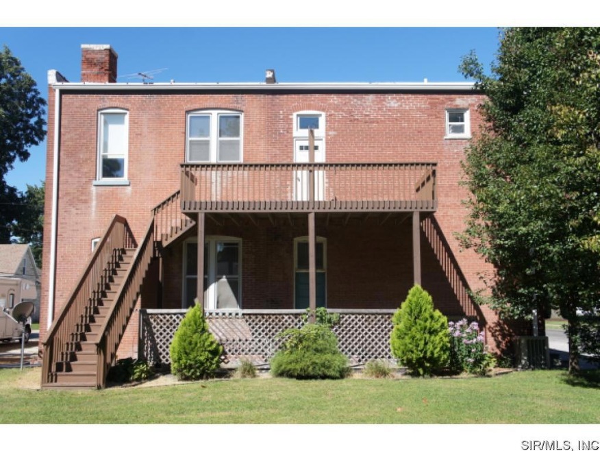 101 S Belleville St, Freeburg, IL 62243 - photo 1