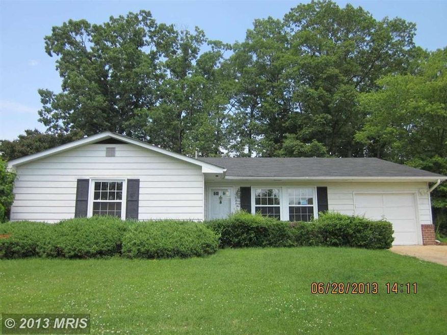 2342 Woodberry Dr, Bryans Road, MD 20616 - photo 1