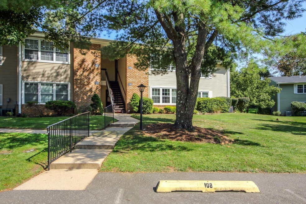 108 Viburnum Terrace unit E2, Red Bank, NJ 07701 - photo 1