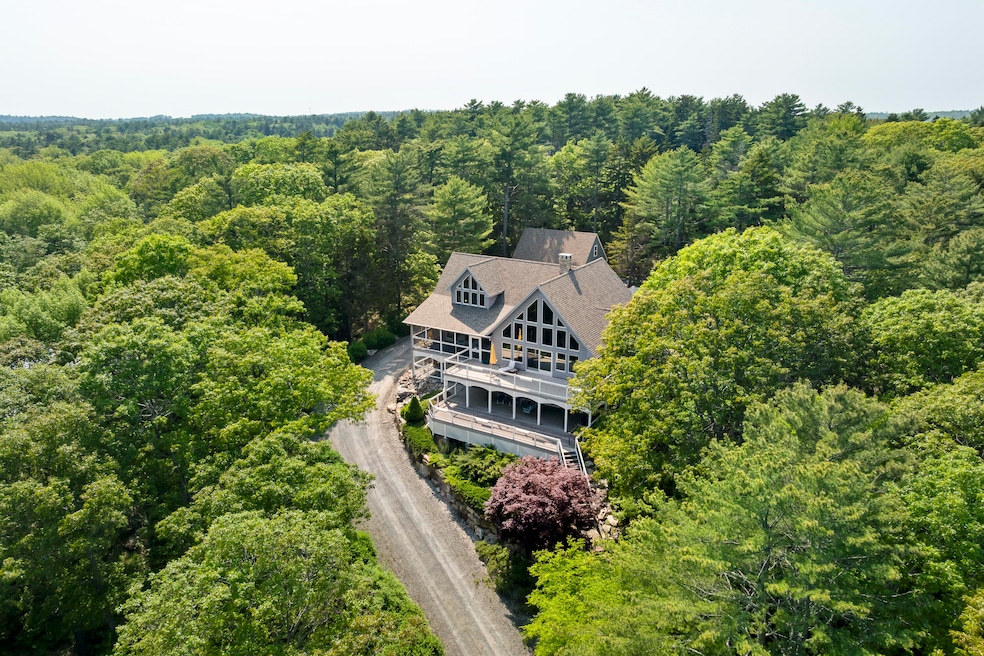 For Sale $1,400,000 • Co-Listing Agent