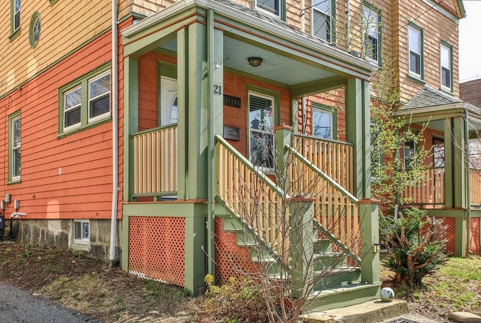 21 Beacon St unit 21, Hyde Park, MA 02136 - photo 1