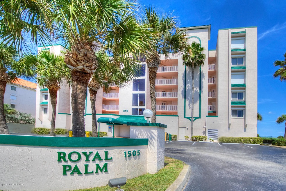 06_02RoyalPalmexteriorsEdit_mls