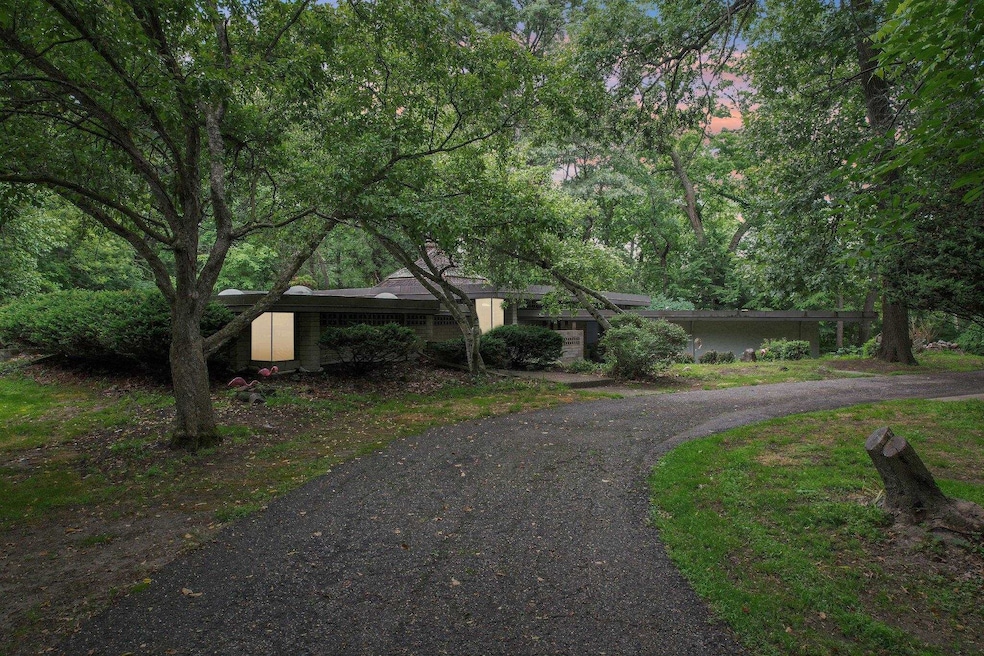 For Sale $650,000