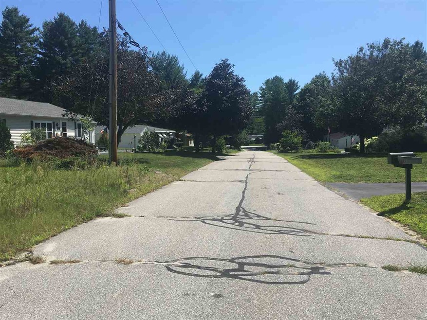 19 Meadows Dr, Contoocook, NH 03229 - photo 1