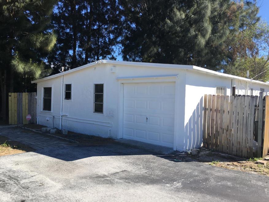 7918 Coral St, Lantana, FL 33462 - photo 1