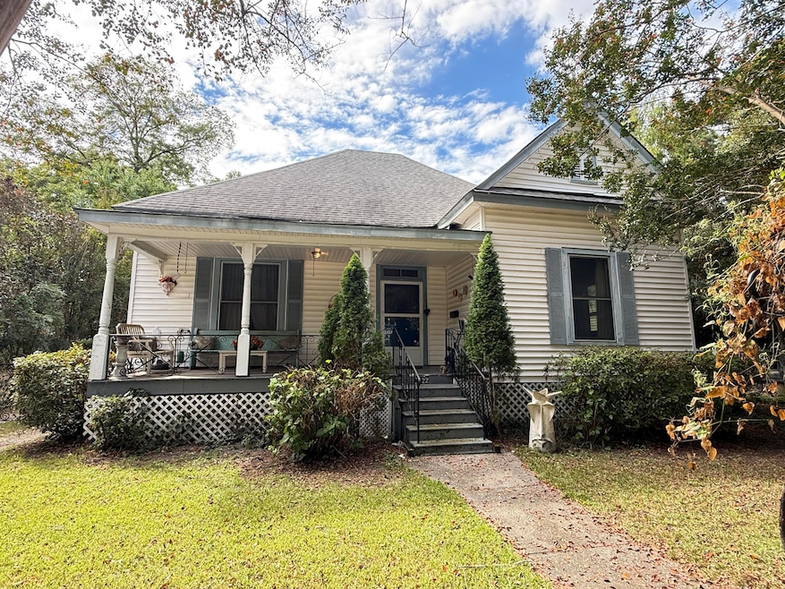 122 N Salem Ave, Sumter, SC 29150 - photo 1