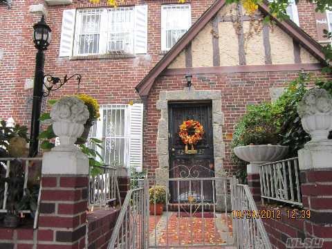 42-27 172nd St, Flushing, NY 11358 - photo 1