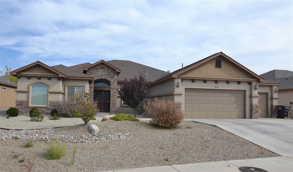2205 Silverado, Alamogordo, NM 88310 - photo 1