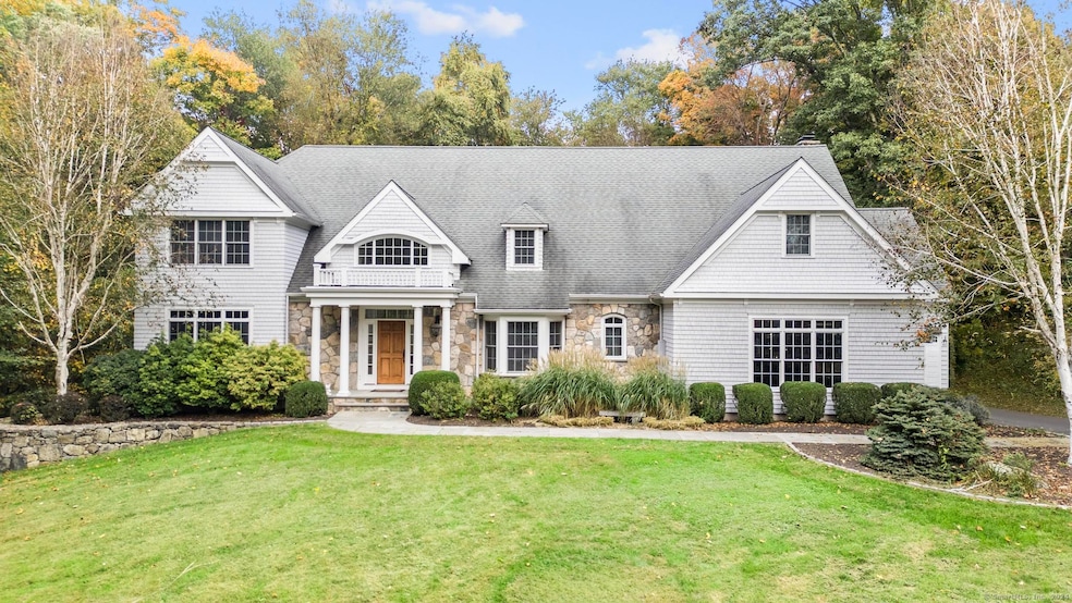 3 Butternut Ridge, Newtown, CT 06470 - photo 1