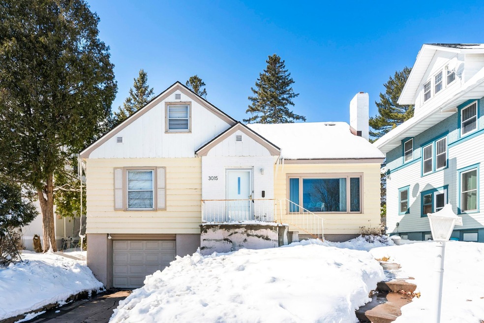 3015 E Superior St, Duluth, MN 55812 - photo 1