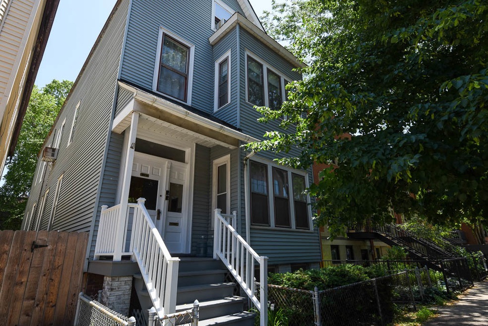 2615 N Southport Ave unit 2, Chicago, IL 60614 - photo 1