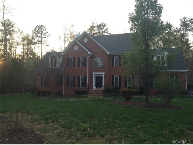 Large 3.43 Acre cul-de-sac lot.  Lots of deer and 