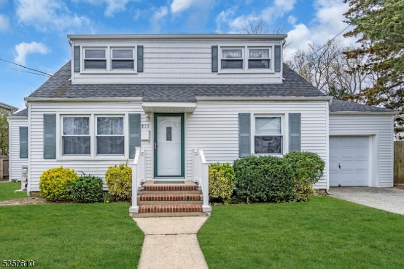 813 Claridge Dr, Spring Lake, NJ 07762 - photo 1