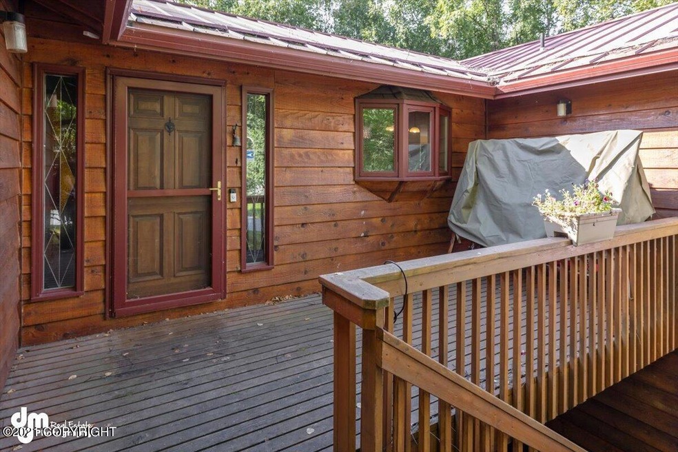 02-Front Porch_DMD_8892