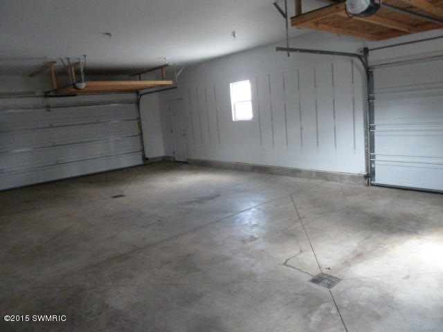 790 Gregorville Rd, Wayland, MI 49348 - photo 1