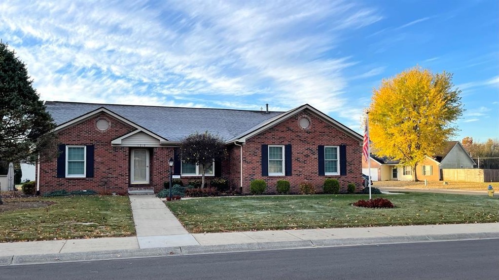 6019 Conestoga Trail, Columbus, IN 47203 - photo 1