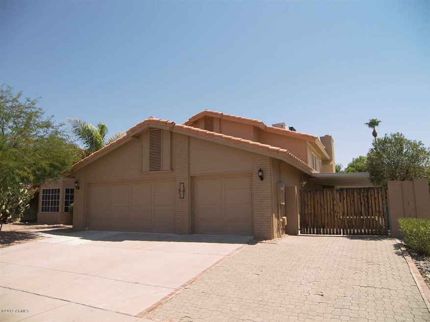 RV Gate with Carport