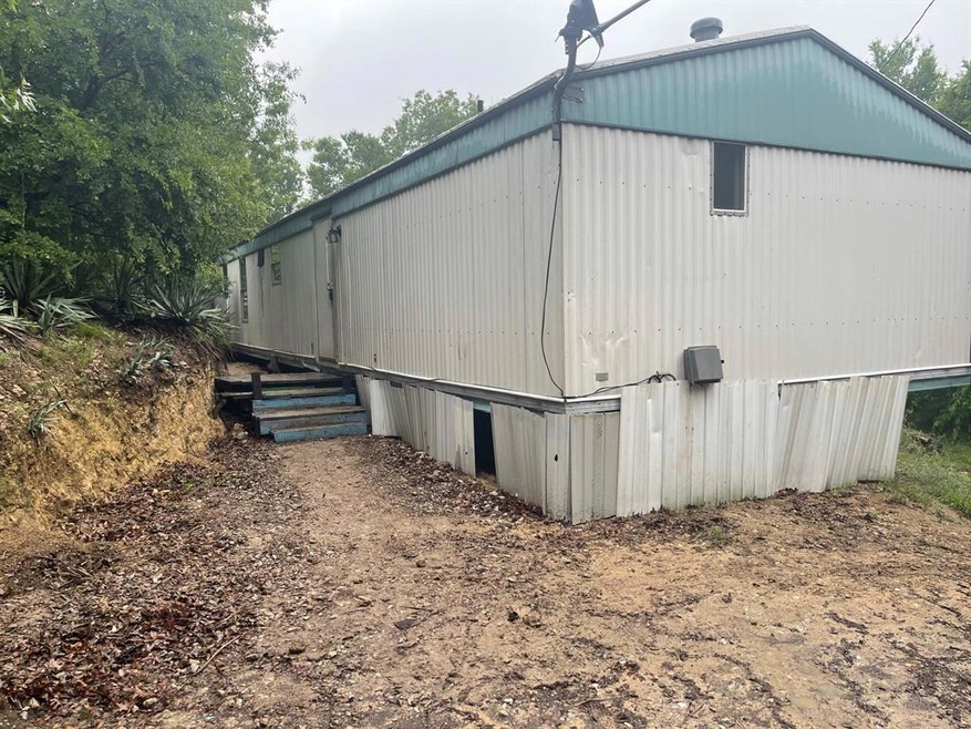 300 Cactus View Dr, Springtown, TX 76082 - photo 1