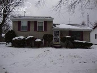 6817 Sally Ct, Flint, MI 48505 - photo 1