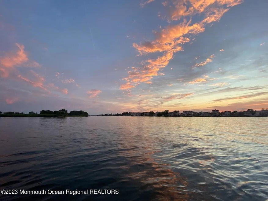 21 Center St unit Winter, Rumson, NJ 07760 - photo 1