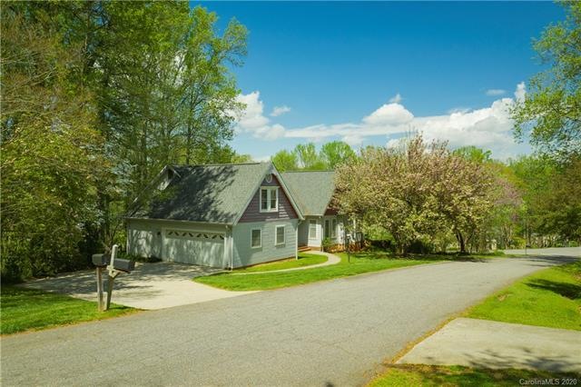 169 Heavenly Dr, Statesville, NC 28625 - photo 1