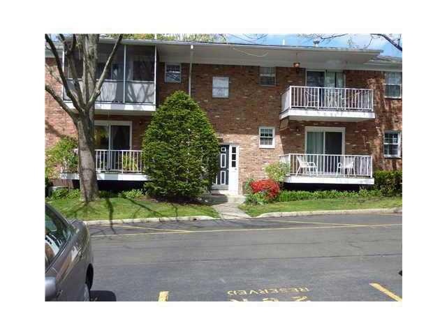 16 Somerset Dr unit A, Suffern, NY 10901 - photo 1