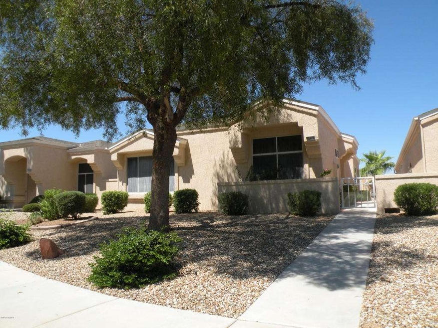 Front of house & sidewalk