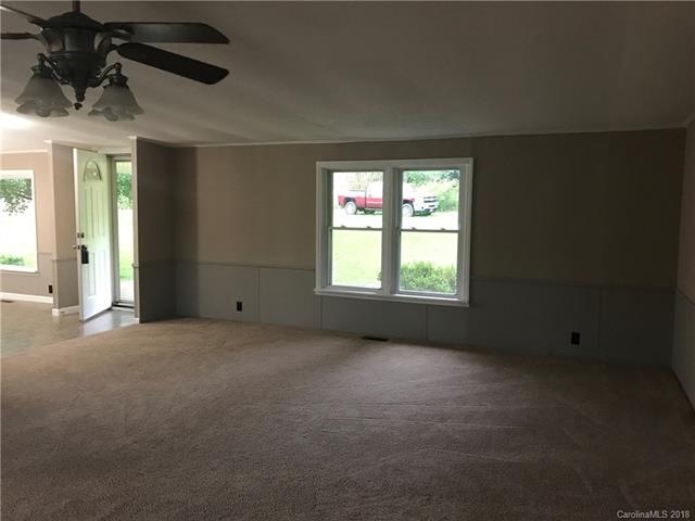 322 Branchwood Rd, Statesville, NC 28625 - photo 1