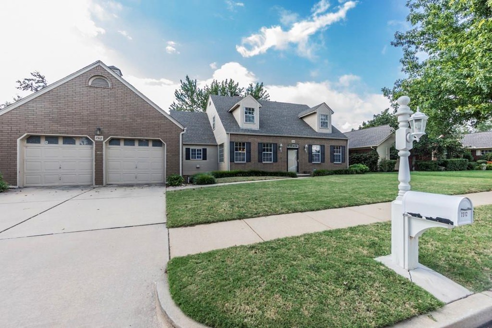Nice yard and inviting exterior
