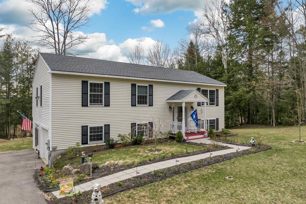 86 Skyline Dr, Moultonborough, NH 03254 - photo 1